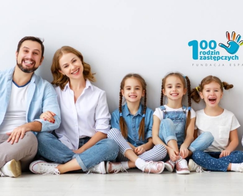 100 rodzin zastępczych